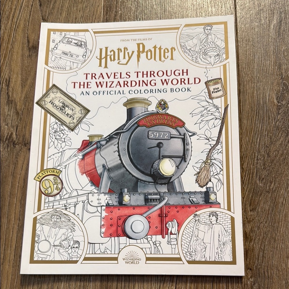 🔥FINAL MARKDOWN Warner Bros. Harry Potter Coloring Book - Red and Black